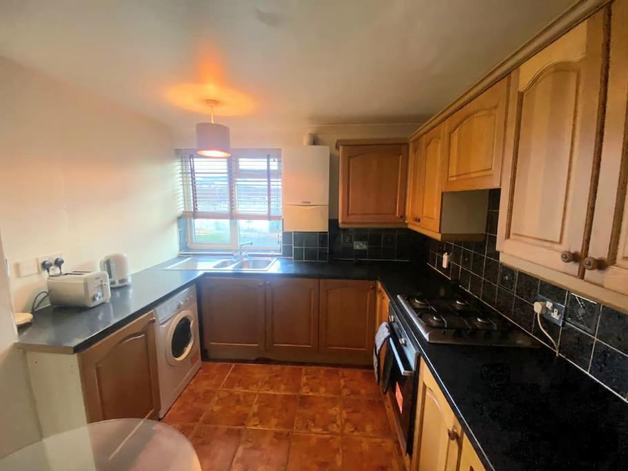 Evo A - Gravesend 1 Bedroom Apartment Bagian luar foto