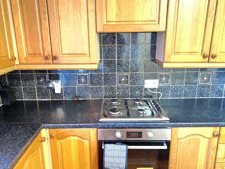 Evo A - Gravesend 1 Bedroom Apartment Bagian luar foto