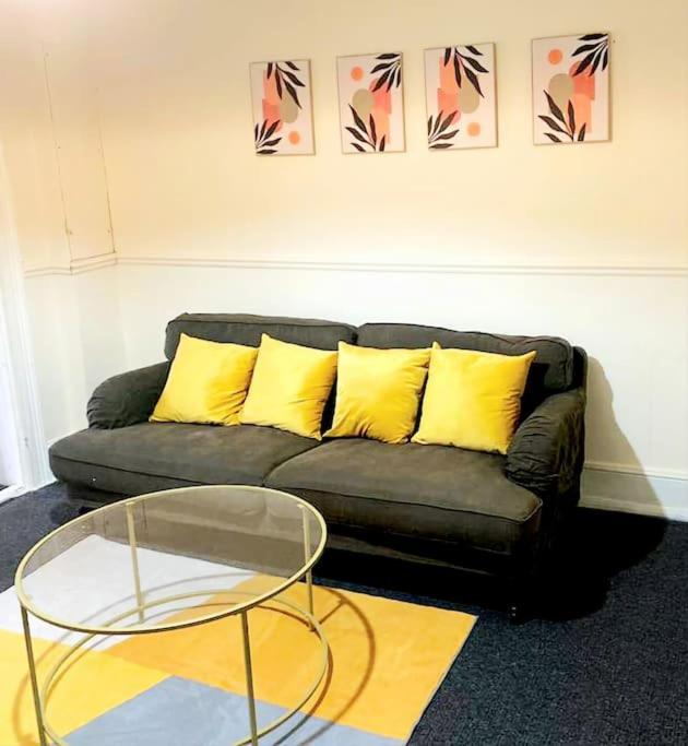 Evo A - Gravesend 1 Bedroom Apartment Bagian luar foto