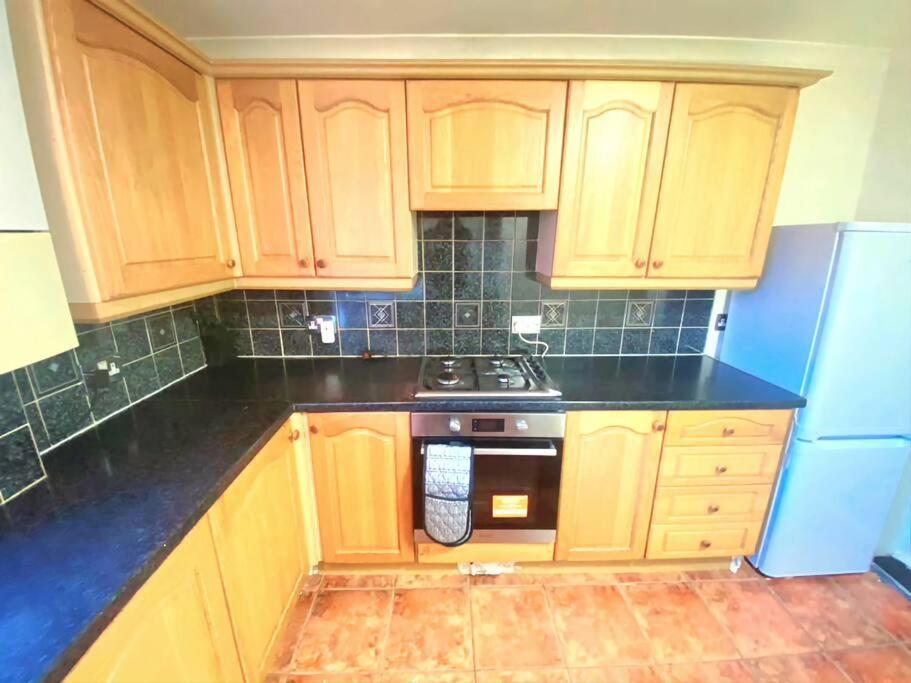 Evo A - Gravesend 1 Bedroom Apartment Bagian luar foto