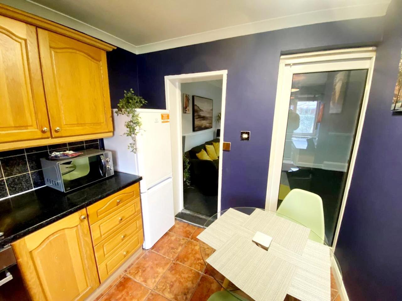 Evo A - Gravesend 1 Bedroom Apartment Bagian luar foto